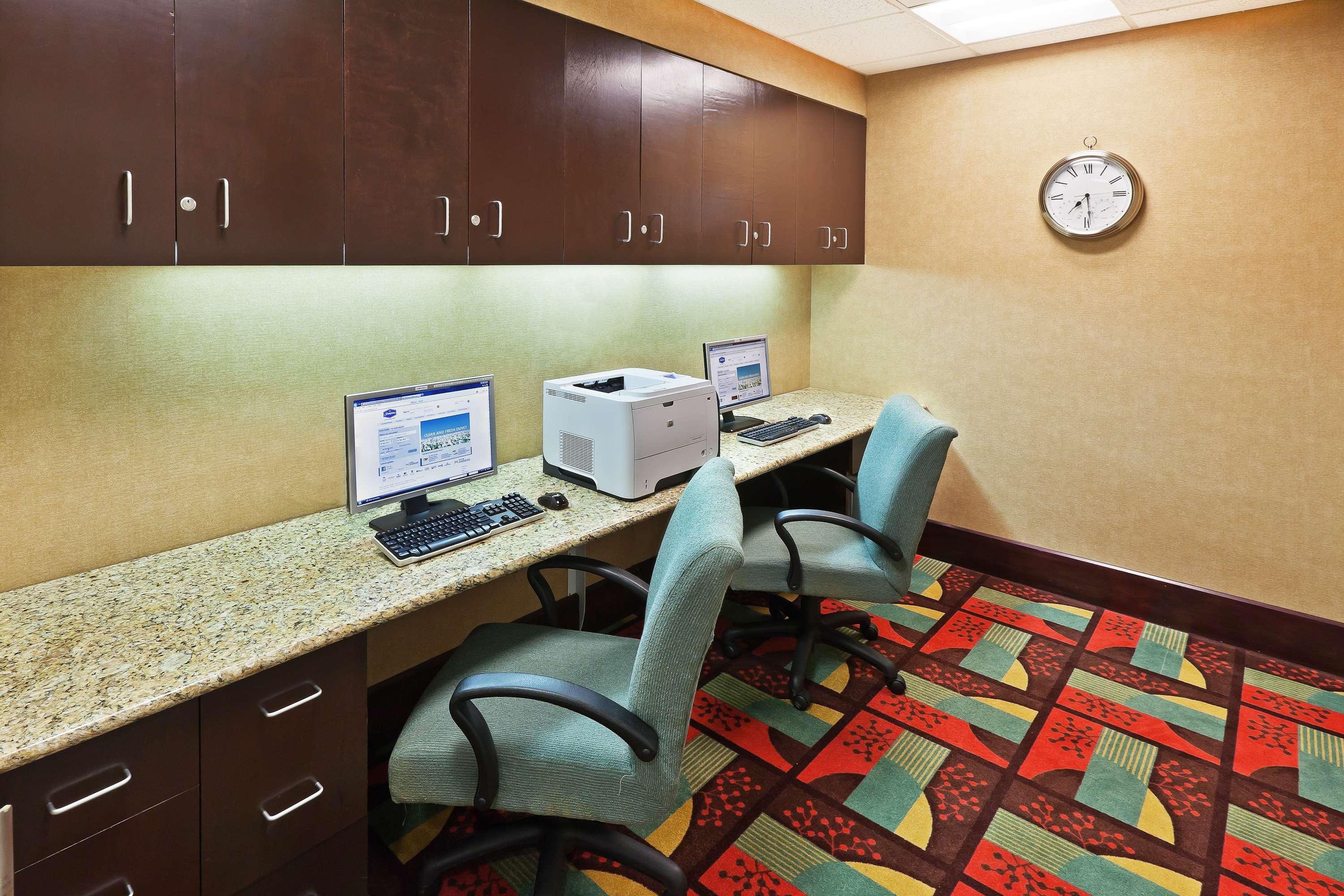 Hampton Inn And Suites Austin - Lakeway Facilities photo